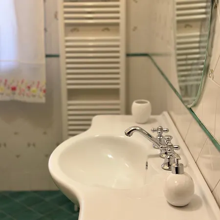 - I Due Ulivi- * Passignano sul Trasimeno